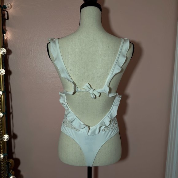 NWOT For Love And Lemons Daiquiri Lace One Piece White Size Small - Picture 4 of 6